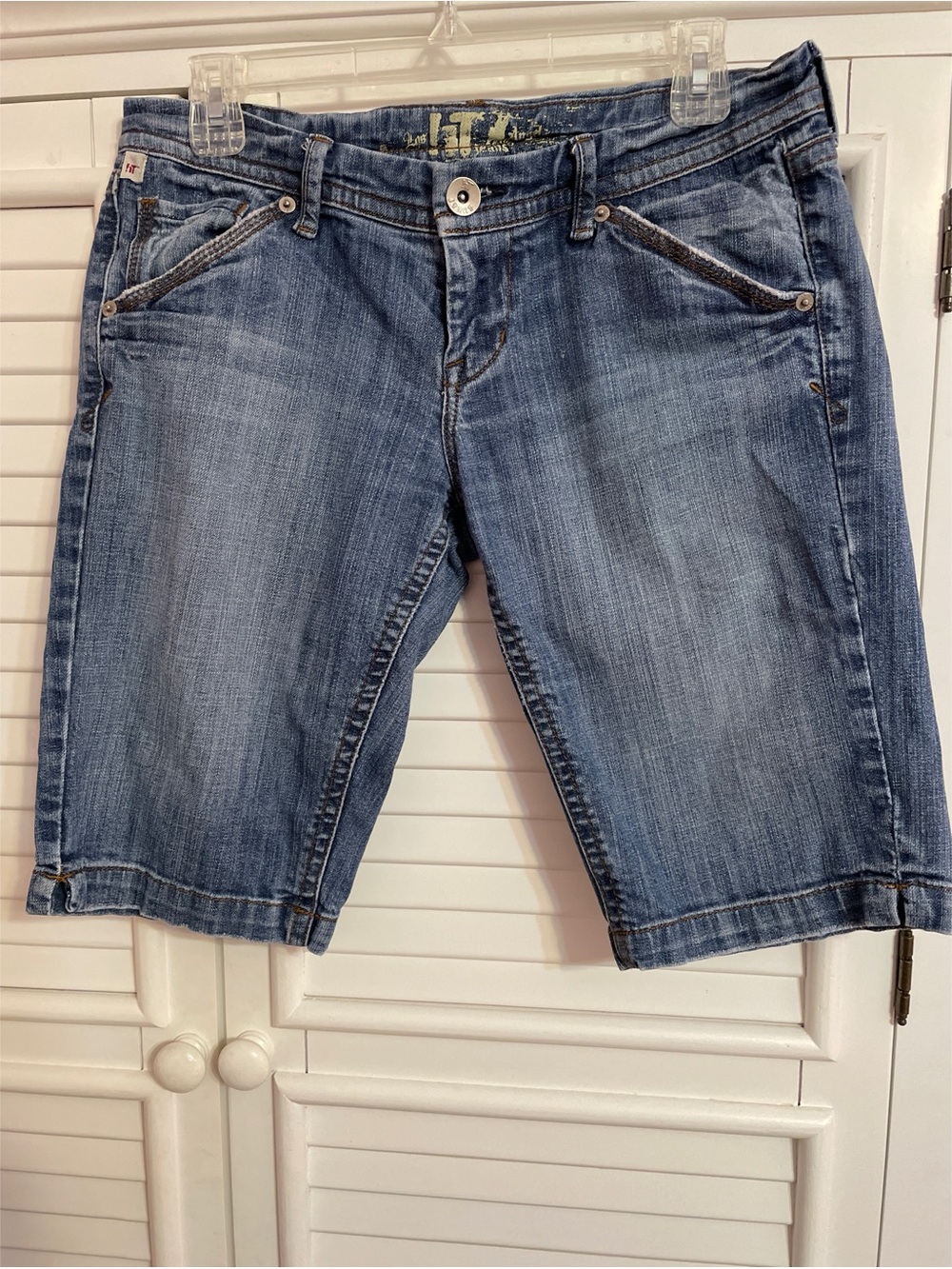 IT Jeans Bermuda Shorts Size 29 Light Wash Stretch Denim Mid Rise